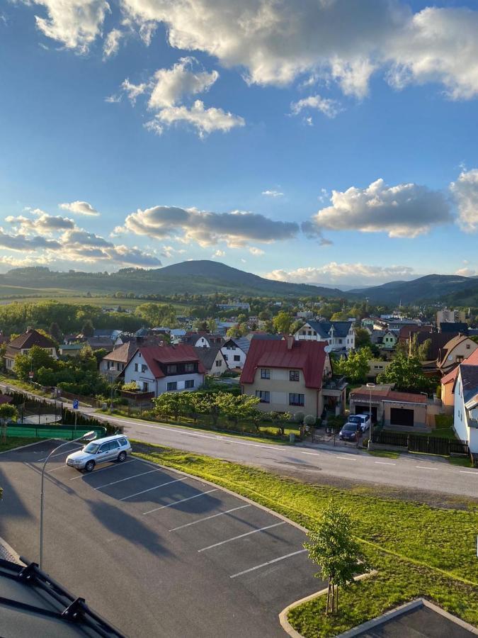 Deluxe Apartman Lisci Kopec Vrchlabí Eksteriør bilde